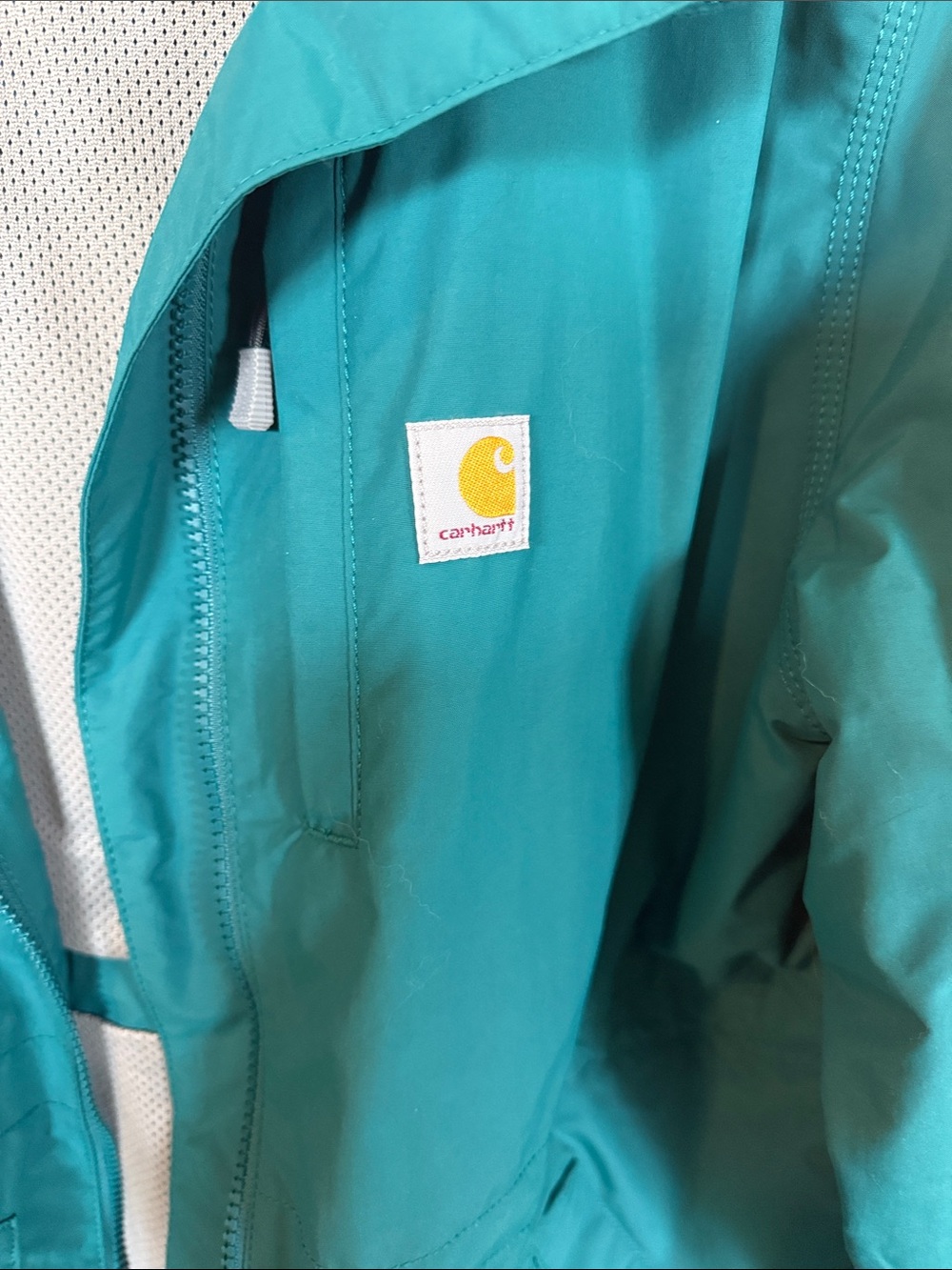 Carhartt Women’s Hooded Rain Defender - Picture 3 of 5